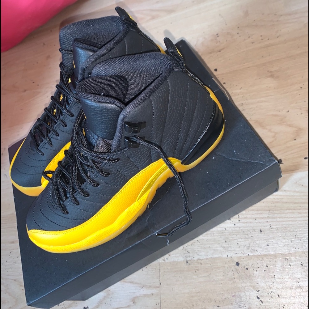 Jordan 12s